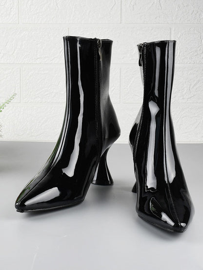 Graceful Orthopedic Boots for Modern Look