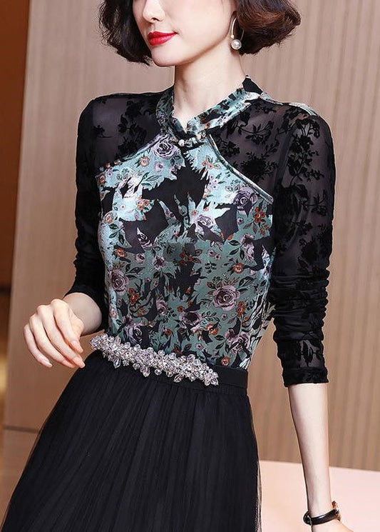 Well Tailored Shirt with a Graceful Silhouette