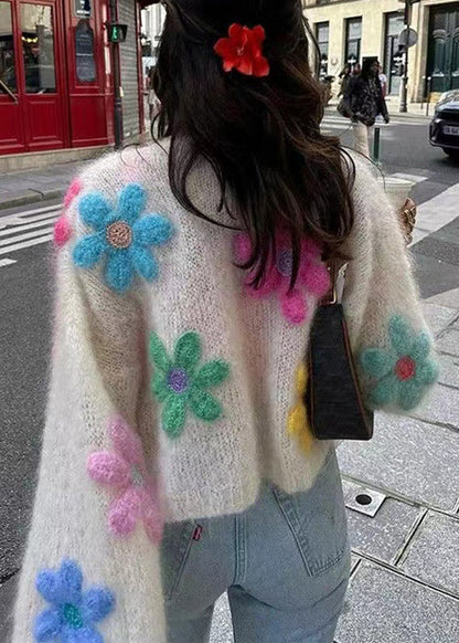 Beautifully Crafted Cardigan in a Classic Style