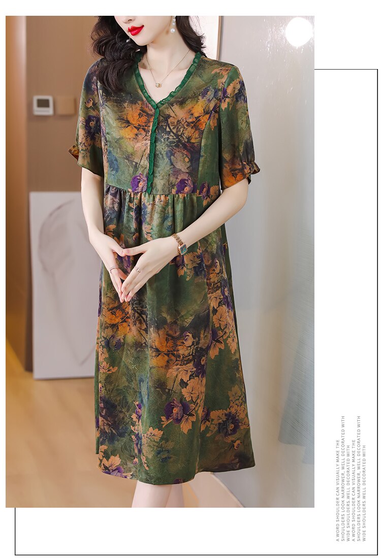 Gracefully Styled Dress for Any Occasion
