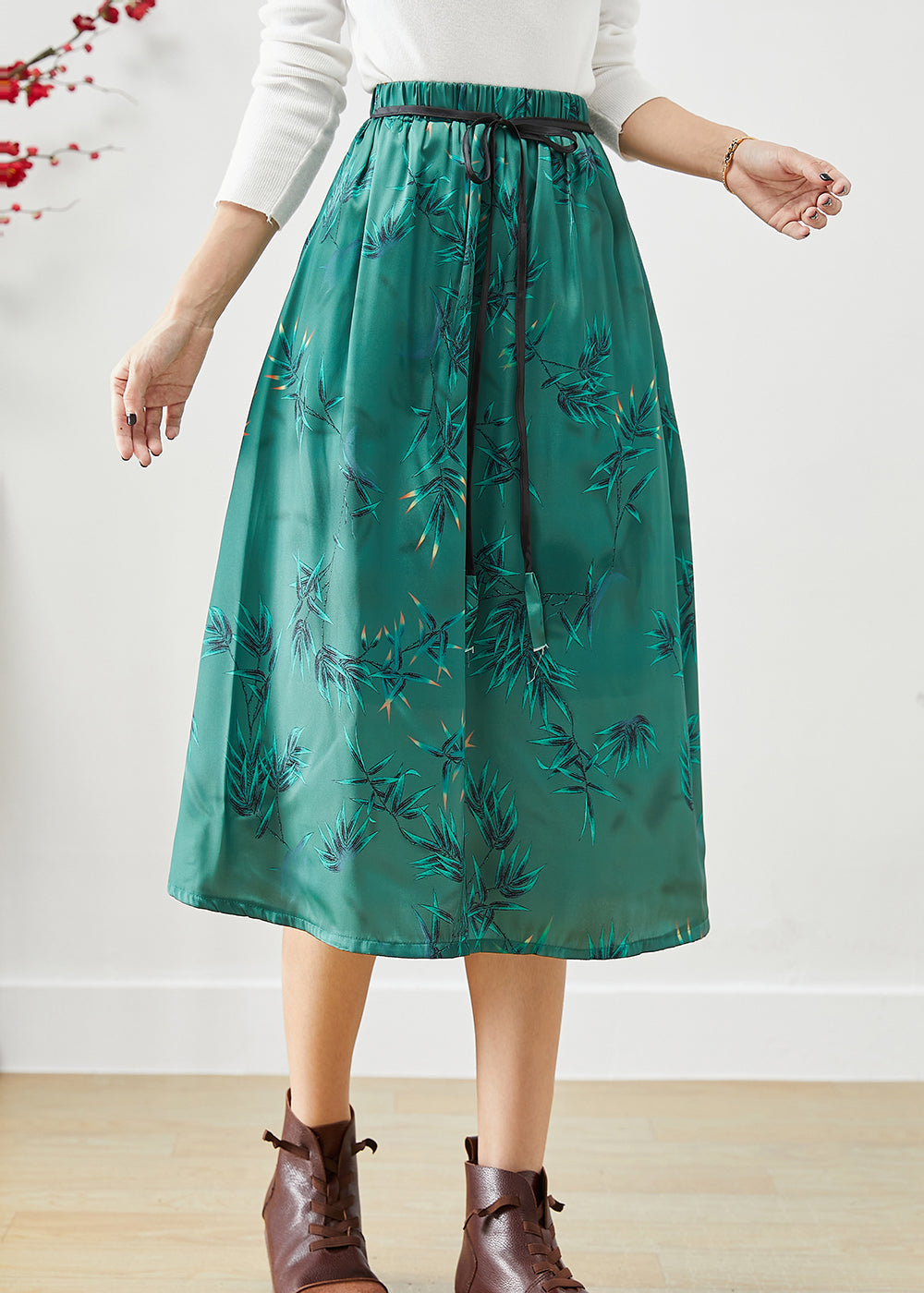 Sophisticated Garment with a Clean Classic Look