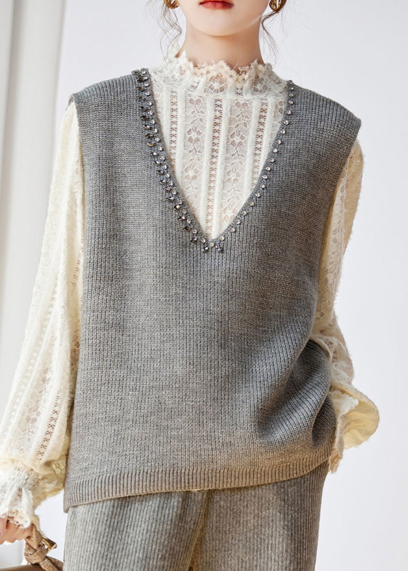 Beautifully Finished Coat in a Timeless Design