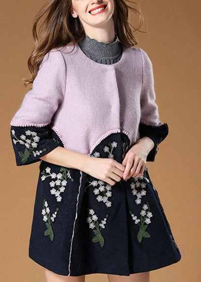 Well Tailored Coat with a Graceful Silhouette