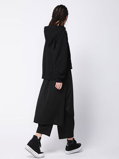 Well Tailored Pants with a Graceful Silhouette