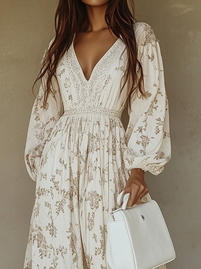 Sophisticated Dress with a Clean Classic Look