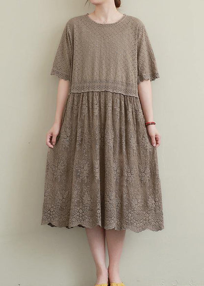 Classic Vintage Dress with a Flattering Fit