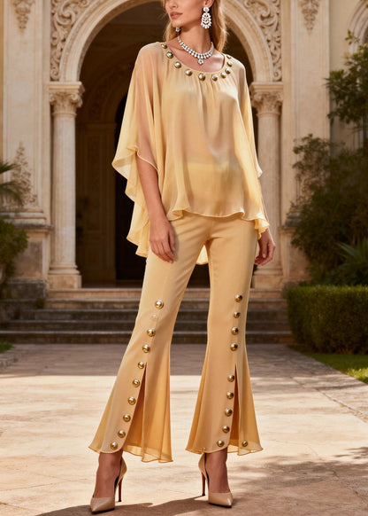 Sophisticated Trousers with a Clean Classic Look