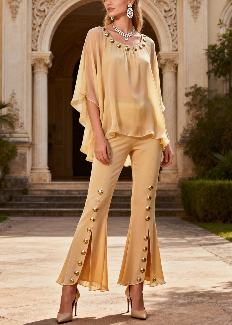 Sophisticated Trousers with a Clean Classic Look