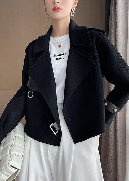 Gracefully Styled Coat for Any Occasion