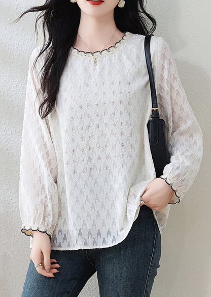 Beautifully Finished Top in a Timeless Design