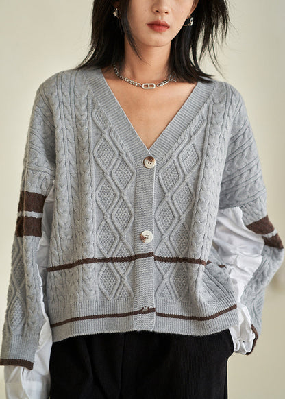 A Vintage Style Top with Delicate Timeless Details