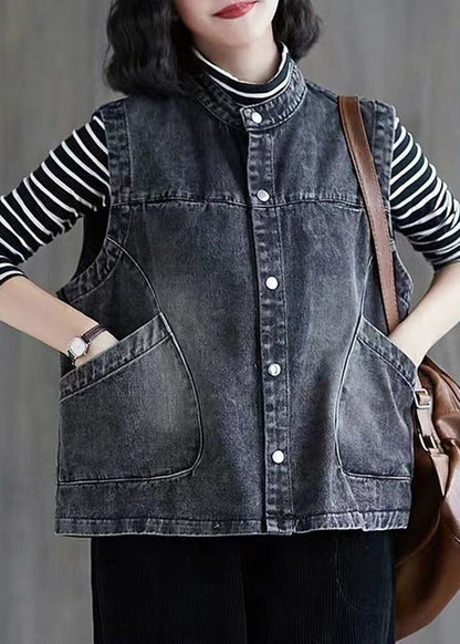 Classic Vintage & Enduringly Stylish Coat