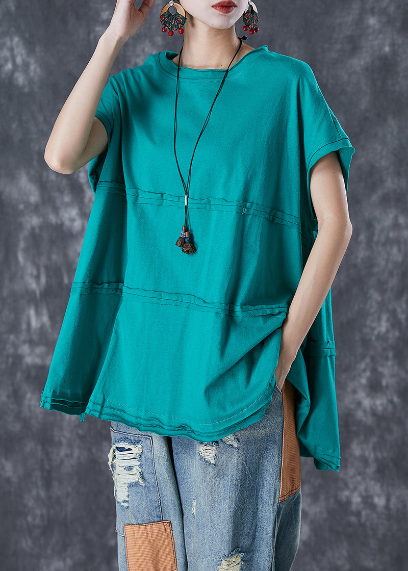 Classic Vintage Top with a Flattering Fit