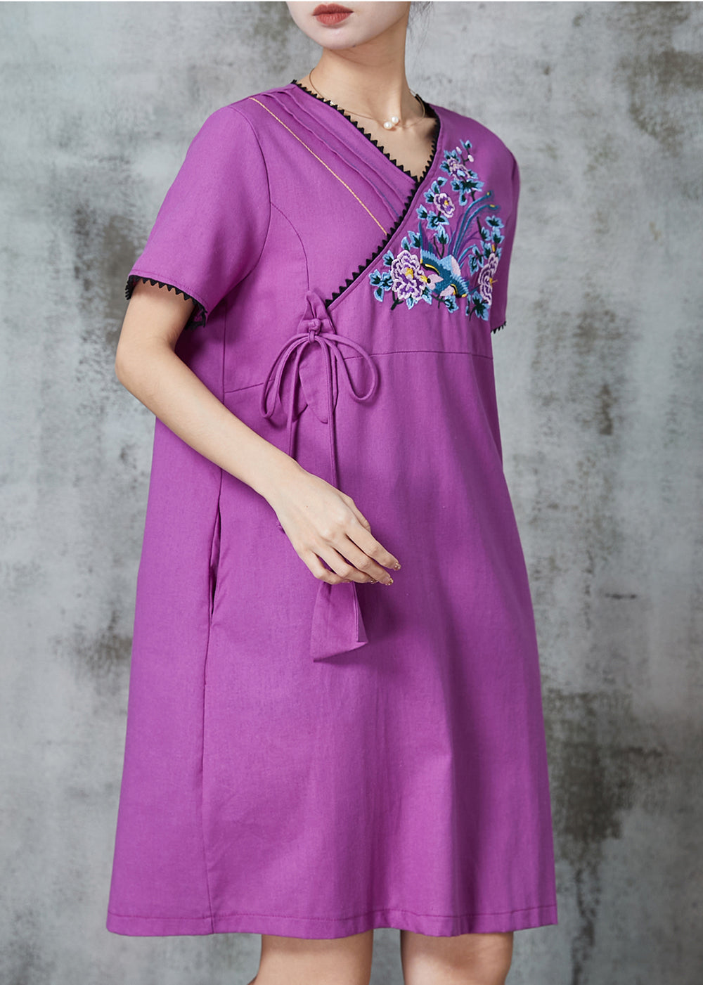 Gracefully Styled Dress for Any Occasion