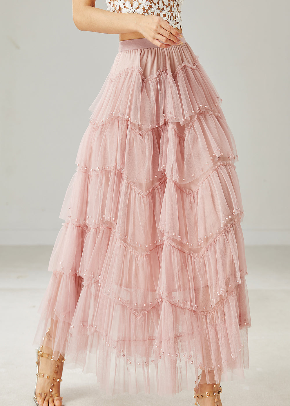 Well Tailored Garment with a Graceful Silhouette