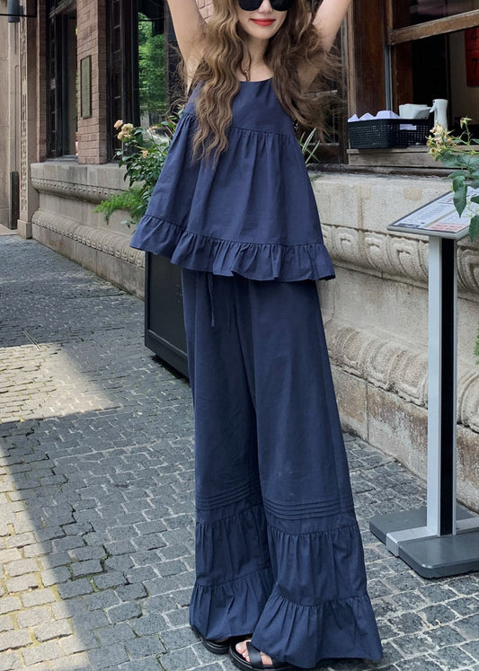 Effortlessly Elegant Top with a Timeless Design