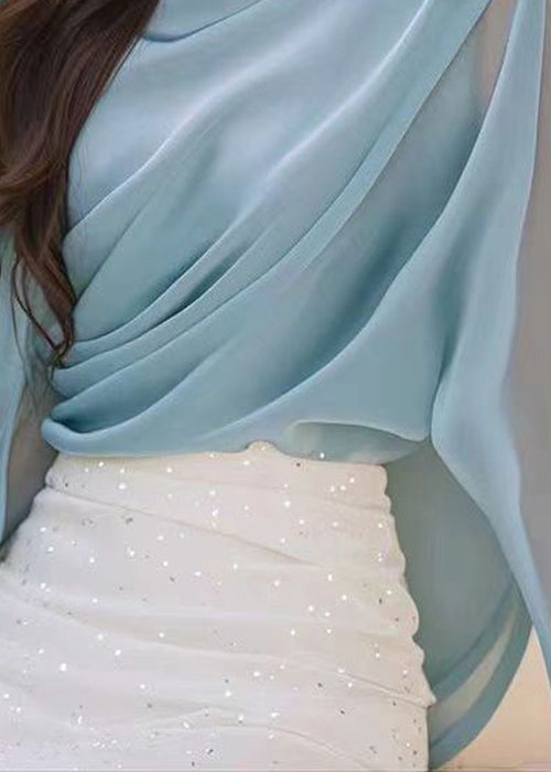 Classic Vintage Shirt with a Flattering Fit