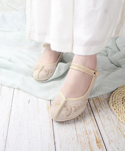 Graceful Orthopedic Heels for Modern Look