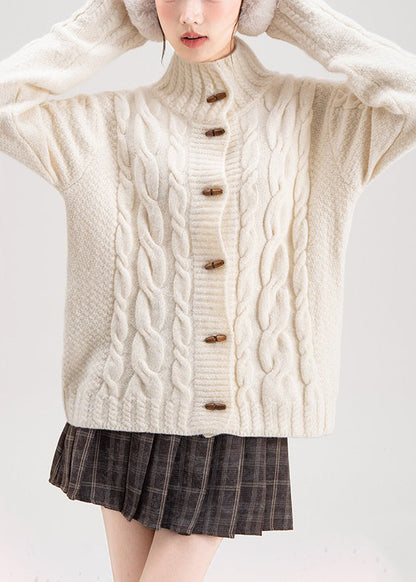 Gracefully Styled Coat for Any Occasion