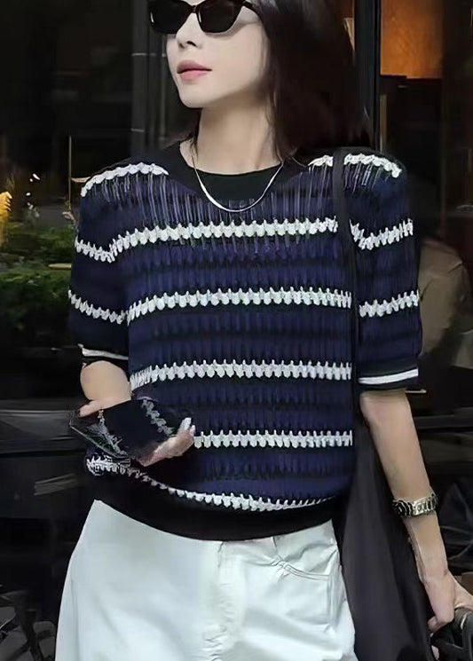 Effortlessly Elegant Top with a Timeless Design