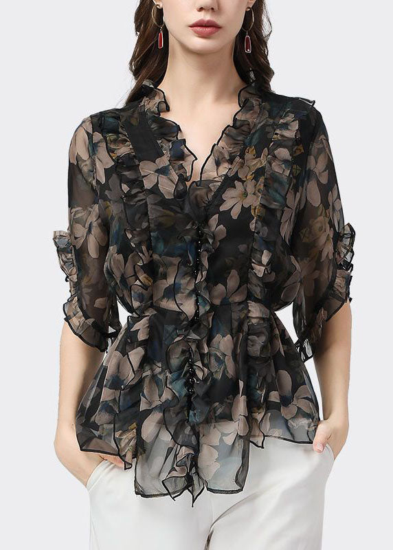 Beautifully Finished Blouse in a Timeless Design