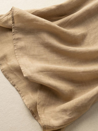 Effortlessly Elegant Garment with a Timeless Design