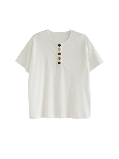 Classic Vintage Shirt with a Flattering Fit