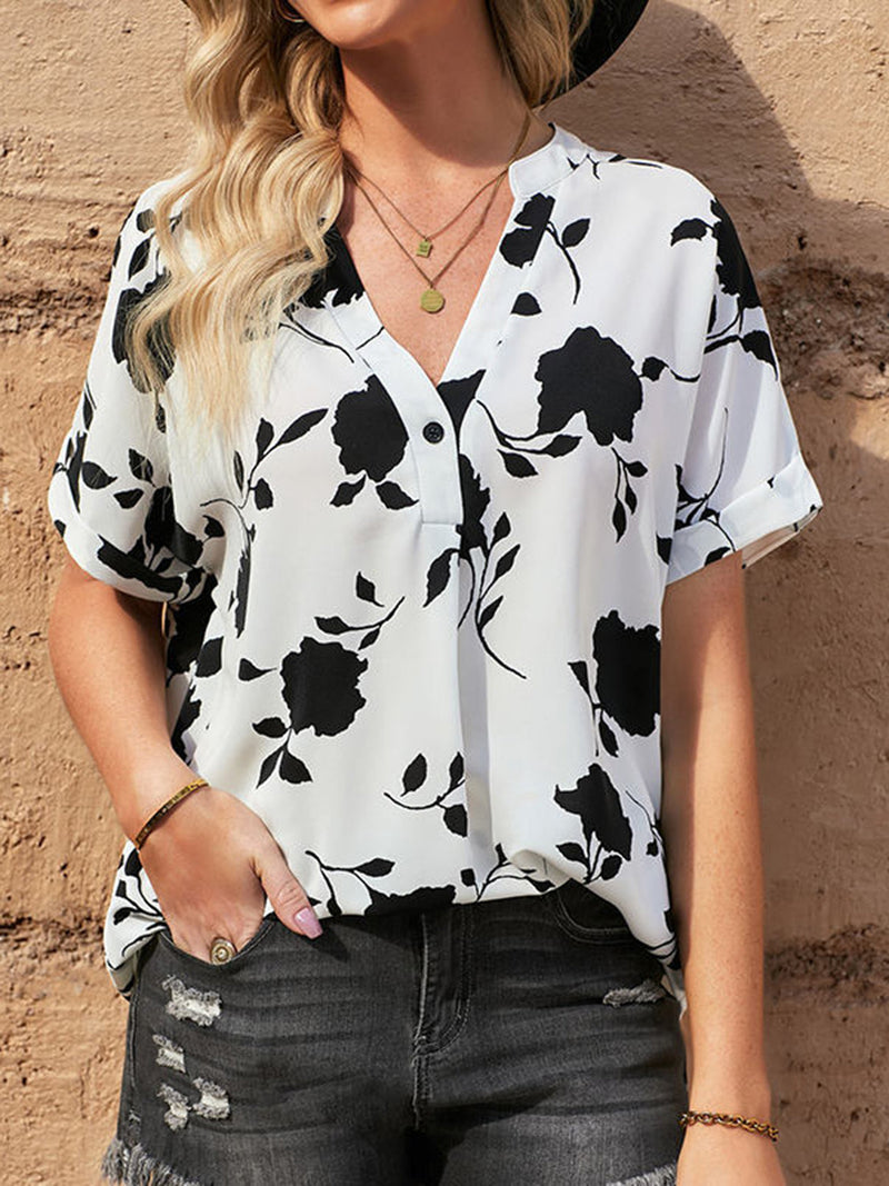 Beautifully Finished Blouse in a Timeless Design