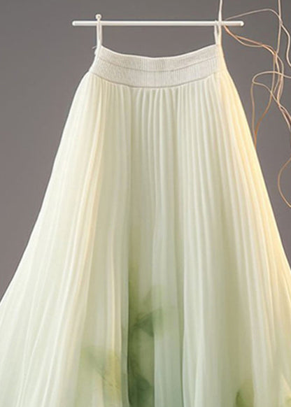 Sophisticated Garment with a Clean Classic Look