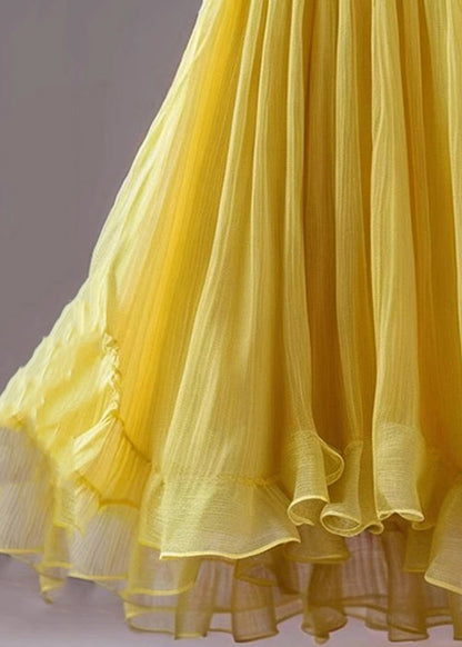 Gracefully Styled Garment for Any Occasion