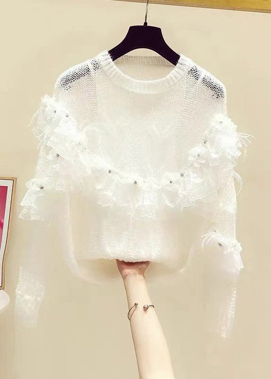 Well Tailored Sweater with a Graceful Silhouette