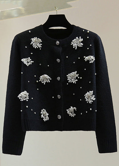 Beautifully Finished Sweater in a Timeless Design