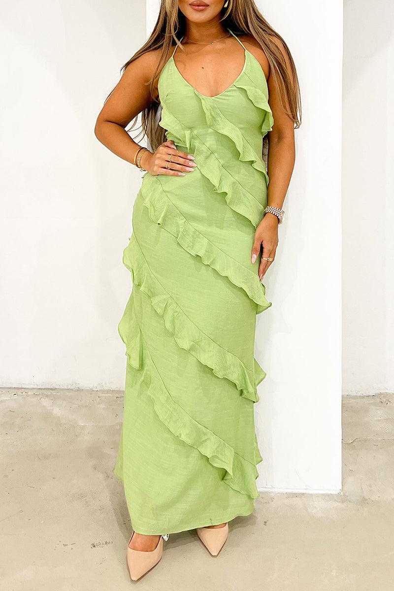 Gracefully Styled Dress for Any Occasion