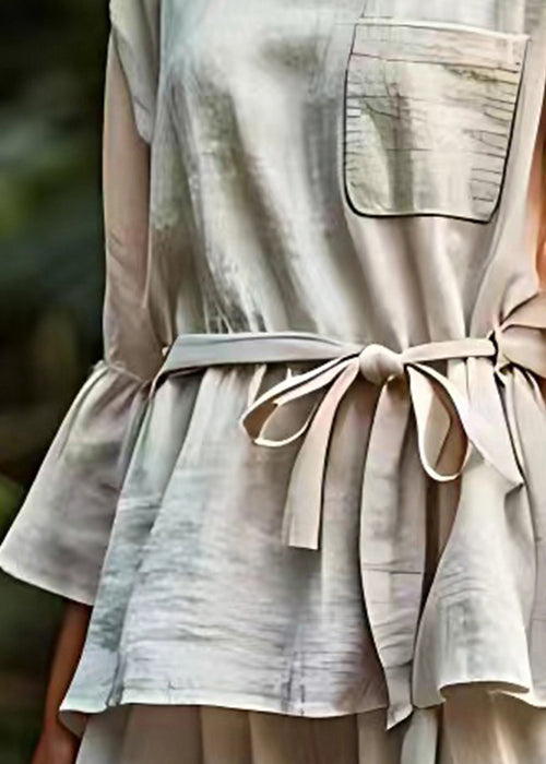 Sophisticated Blouse with a Clean Classic Look