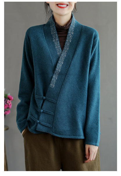Effortlessly Elegant Jacket with a Timeless Design