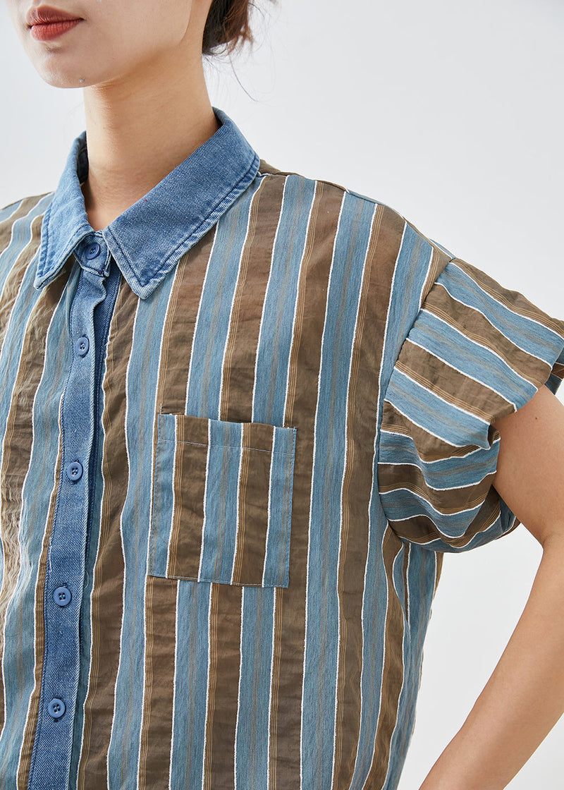 Classic Vintage Shirt with a Flattering Fit