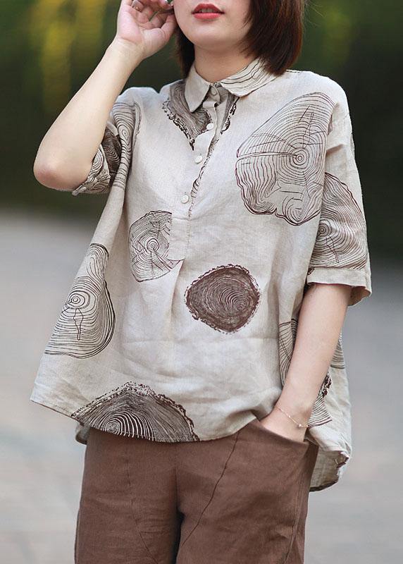 Beautifully Crafted Blouse in a Classic Style