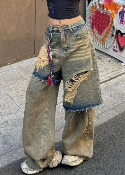 Well Tailored Pants with a Graceful Silhouette