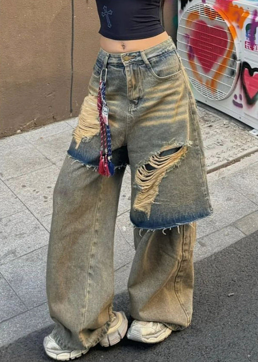 Well Tailored Pants with a Graceful Silhouette
