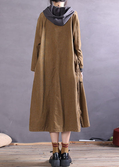 Well Tailored Coat with a Graceful Silhouette