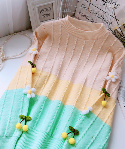 Beautifully Finished Sweater in a Timeless Design