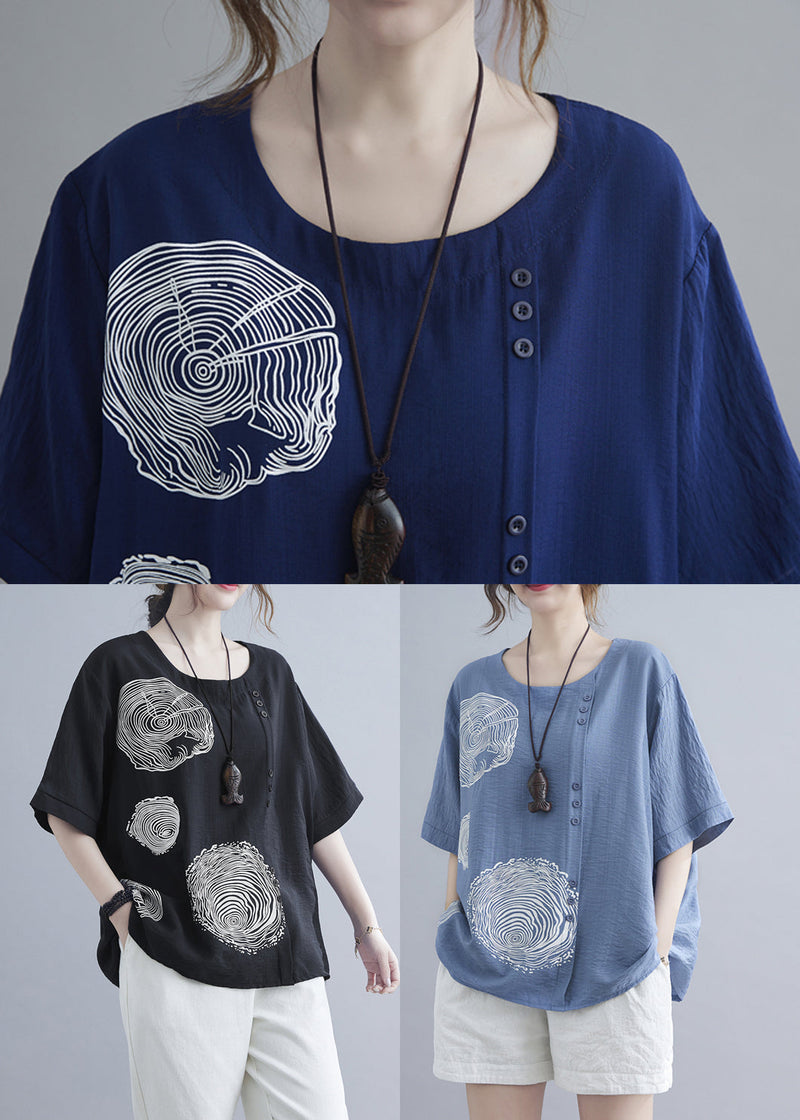 Well Tailored Top with a Graceful Silhouette