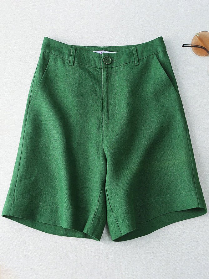 Sophisticated Garment with a Clean Classic Look