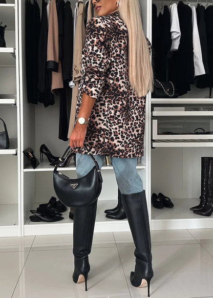 Classic Vintage Coat with a Flattering Fit