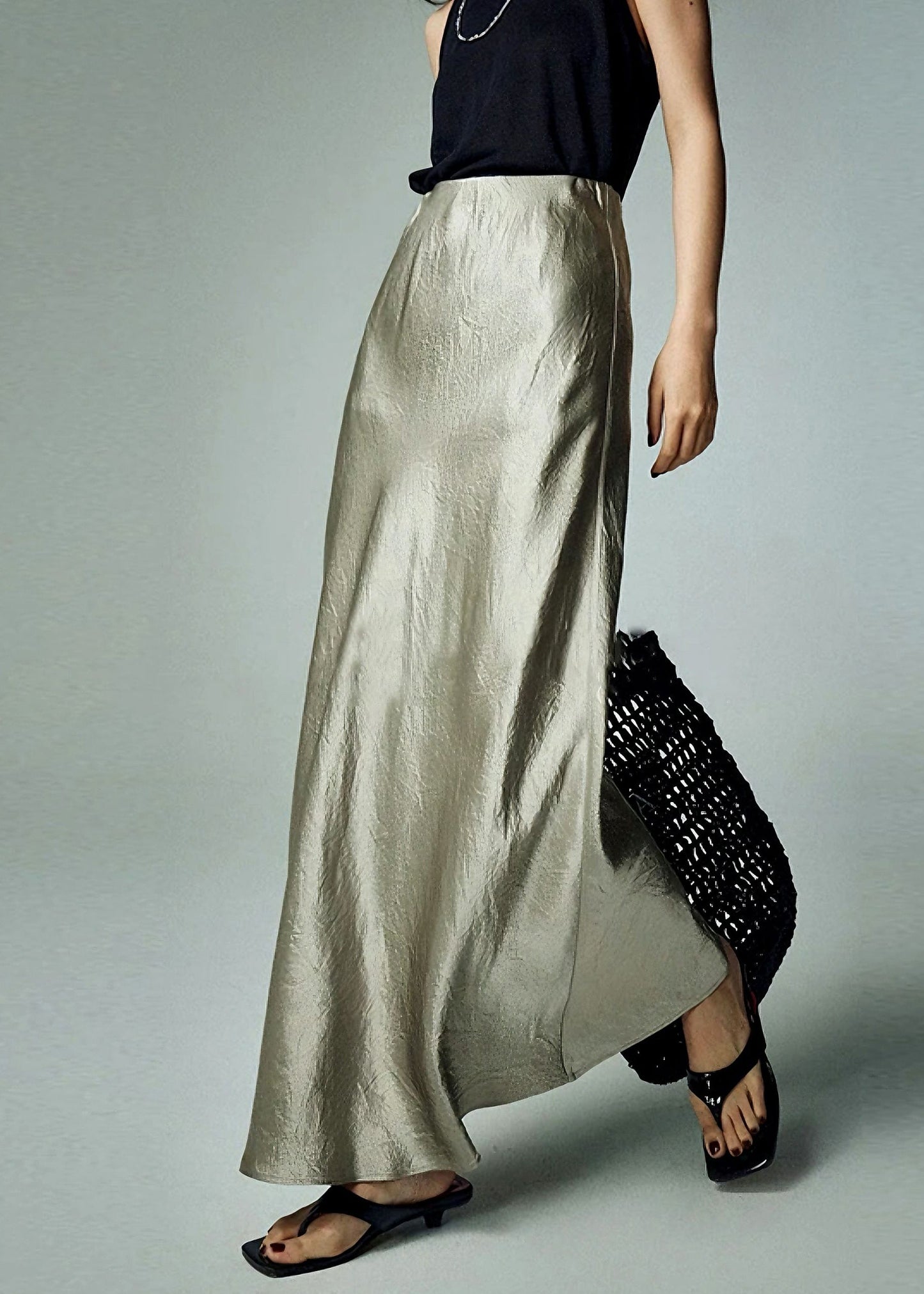 Effortlessly Elegant Garment with a Timeless Design