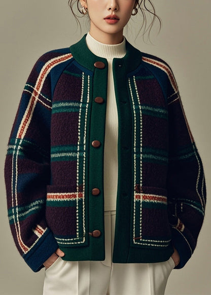 Effortlessly Elegant Coat with a Timeless Design