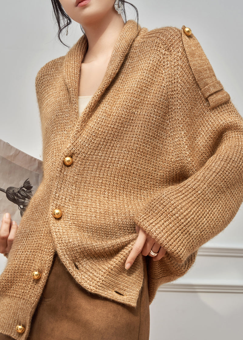Sophisticated Coat with a Clean Classic Look