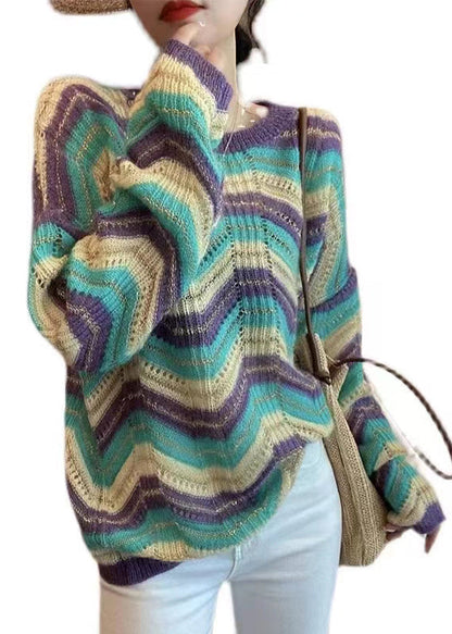 Effortlessly Elegant Sweater with a Timeless Design