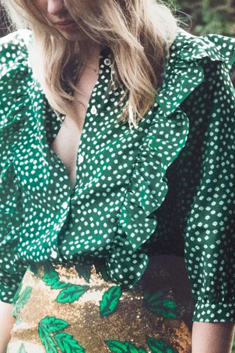 Beautifully Balanced Top with Timeless Character