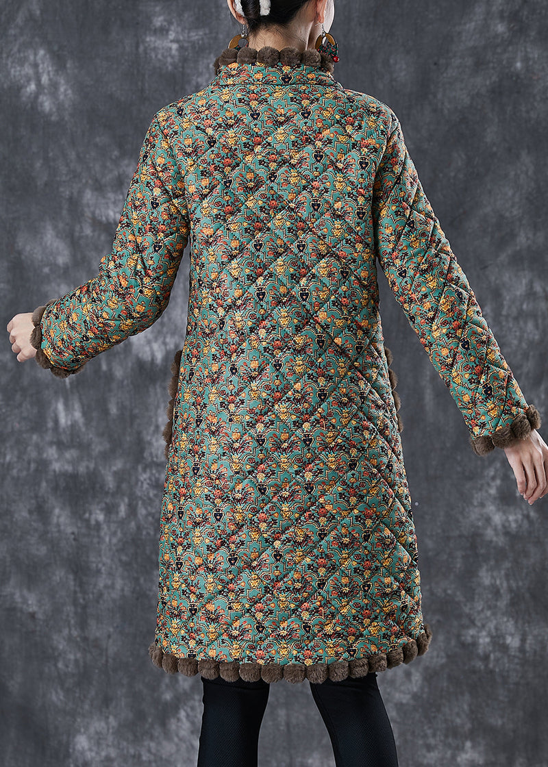 Elegantly Styled Coat for Everyday Wear